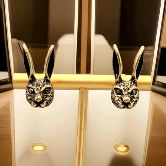 Vintage Estate Bunny Rabbit Crystal Stud Gold Earrings - Picture 15 of 16